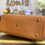 Louis Vuitton Lock It MM M22914 M22925